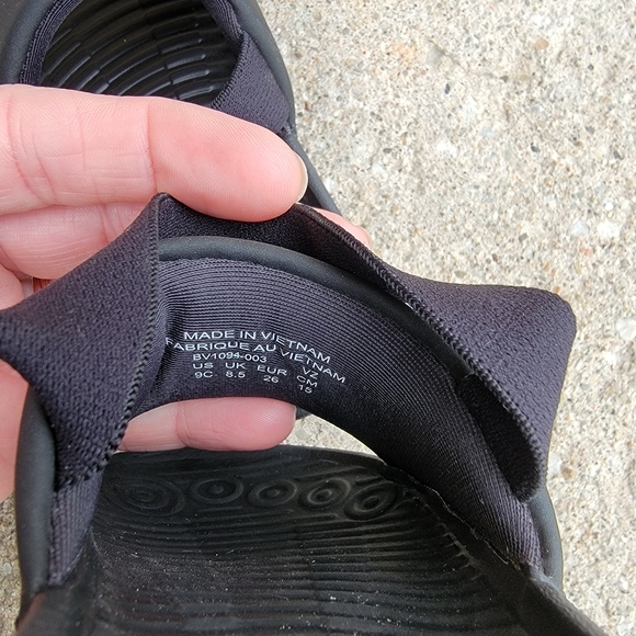 Nike Kawa Black Gold Toddler Slide Sandals 9C - Picture 10 of 11